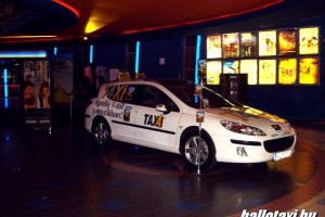 taxi4_szuletesnap 010.JPG